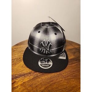 New Era 9FIFTY New York Yankees Black Noir Plaid Adjustable Snapback Hat Cap NWT